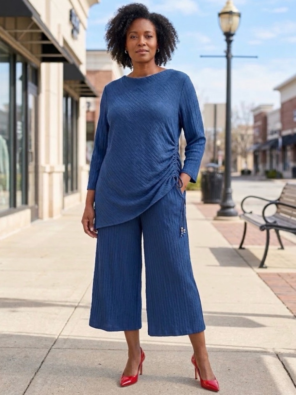 Leslie Fay navy blue pantsuit size 16